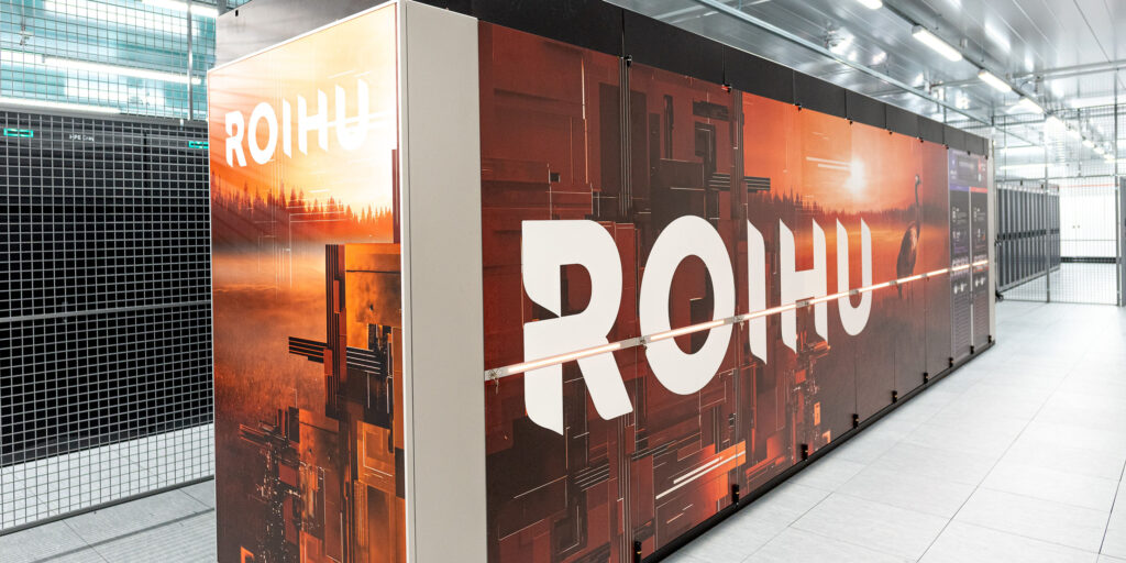 Roihu-supertietokone